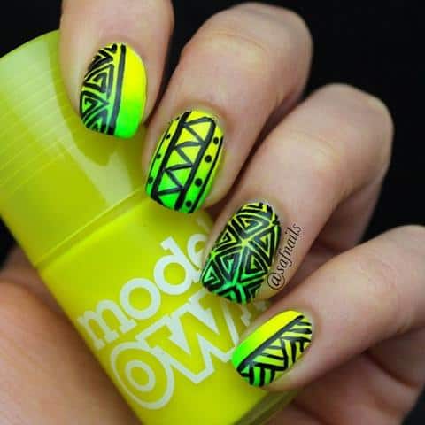 Neon Nails That Will Go Perfectly Well With Your Tanned Skin