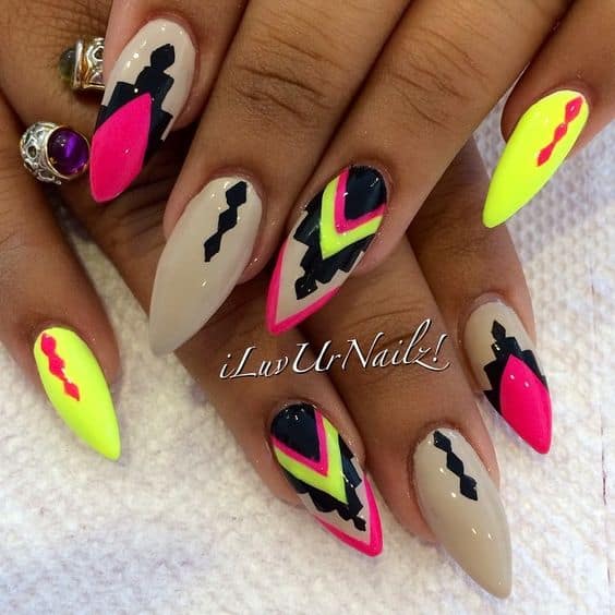 Neon Nails That Will Go Perfectly Well With Your Tanned Skin