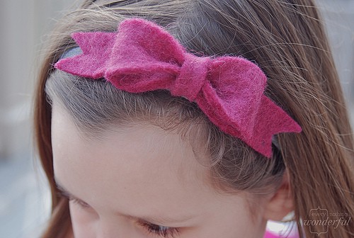 Adorable DIY Hair Accessories For Little Girls