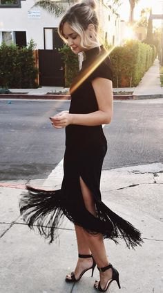 Interesting Black Fringe Dress Outfit Ideas That You Must Copy This Autumn