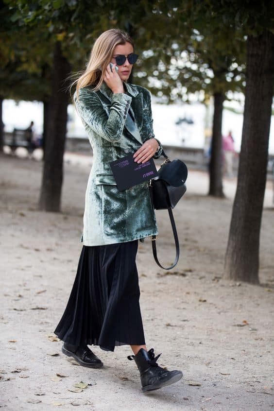 The Most Stylish Ways To Wear Velvet Blazer This Autumn