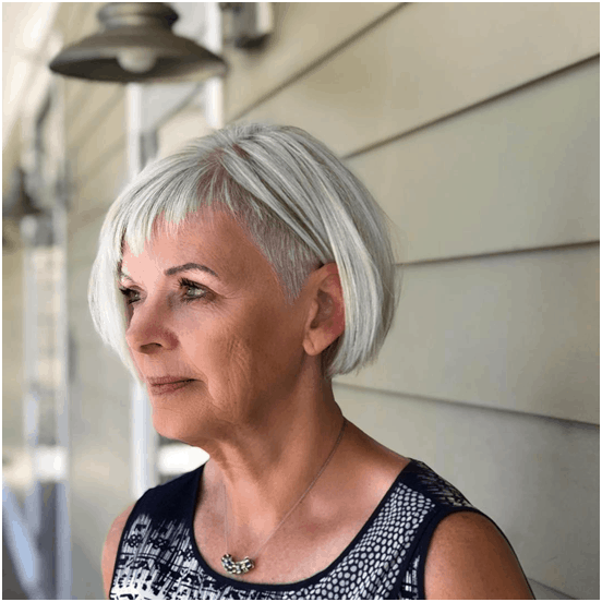 Short Haircuts For Women Over 50 That Are Flattering