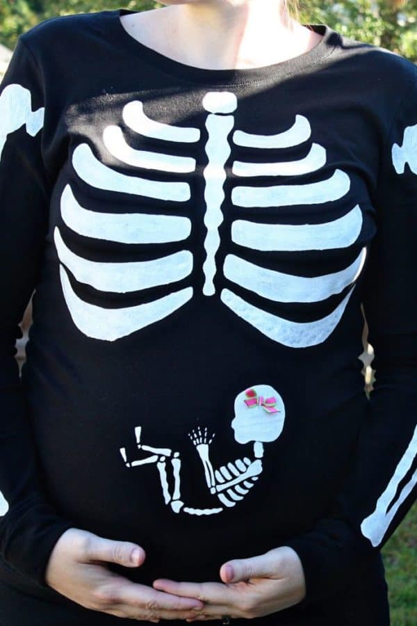 The Most Amazing Halloween Costumes For Mothers To Be
