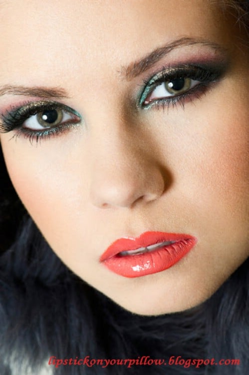 Inspiring Christmas Make Up Ideas That You Must Try Now