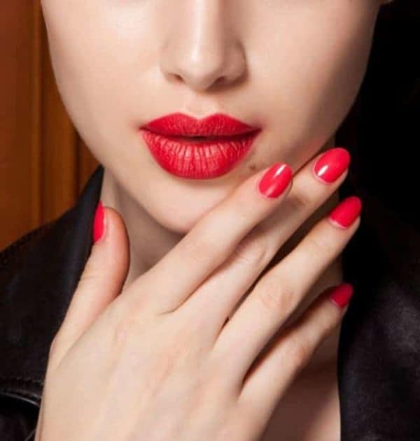 Perfectly Matching Nails And Lips Trends You Must Try For The New Years Eve