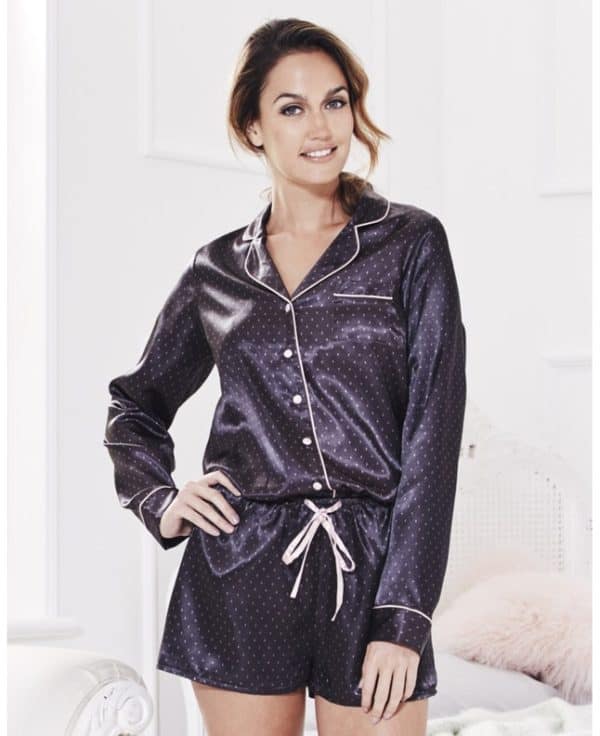 Chic And Sexy Pajamas To Wear To A Pajamas Party  As An Adult Sleepover