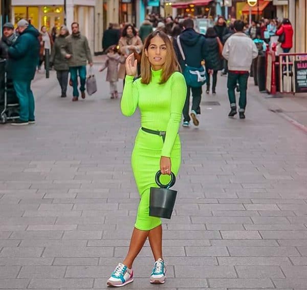 Inspiring Ways To Wear The Biggest Trend For Spring 2019: Neon Outfits That Will Leave You Speachless