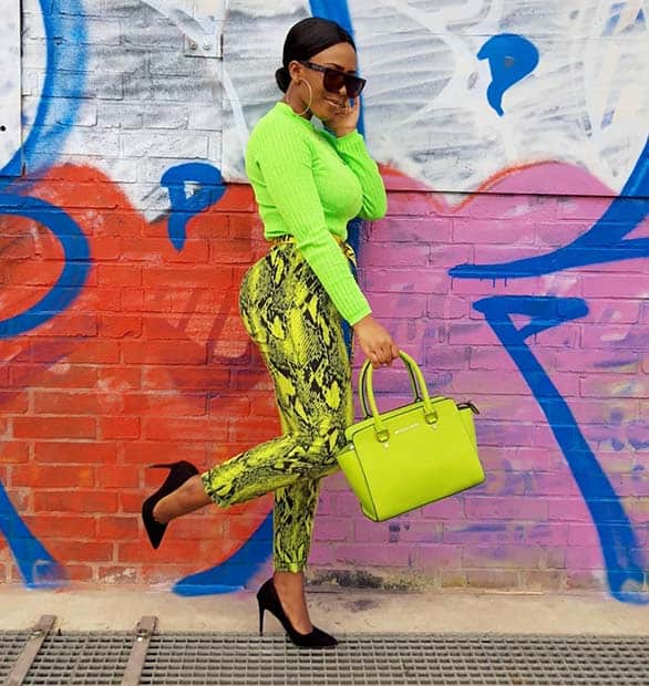 Inspiring Ways To Wear The Biggest Trend For Spring 2019: Neon Outfits That Will Leave You Speachless