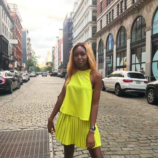 Inspiring Ways To Wear The Biggest Trend For Spring 2019: Neon Outfits That Will Leave You Speachless