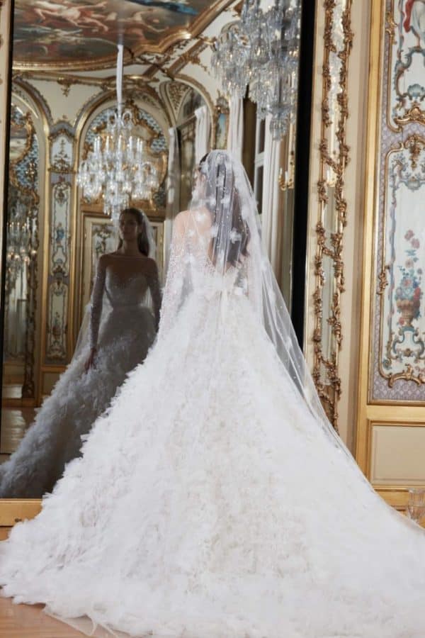 The Biggest Spring 2019 Wedding Dresses Trends