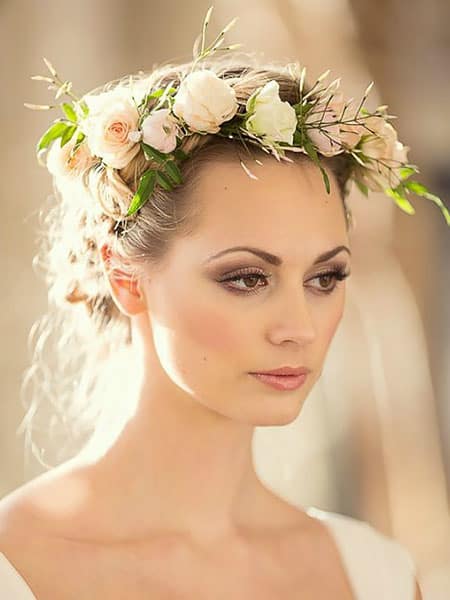 Top 14 Romantic Bridal Makeup Ideas