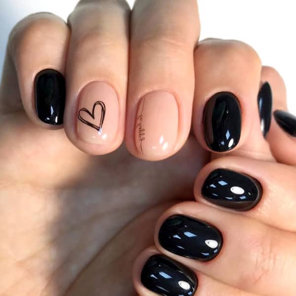 Bold And Black Manicure Ideas That Are Just Perfect For Fall And Winter