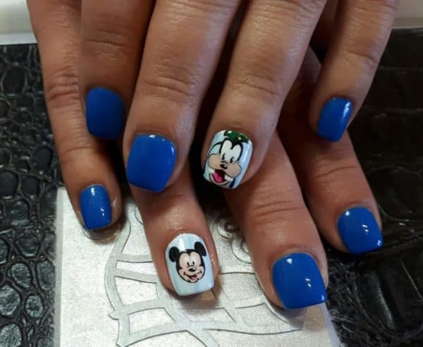 Interesting Disney Nails Designs That Even Adults Will Go Crazy For