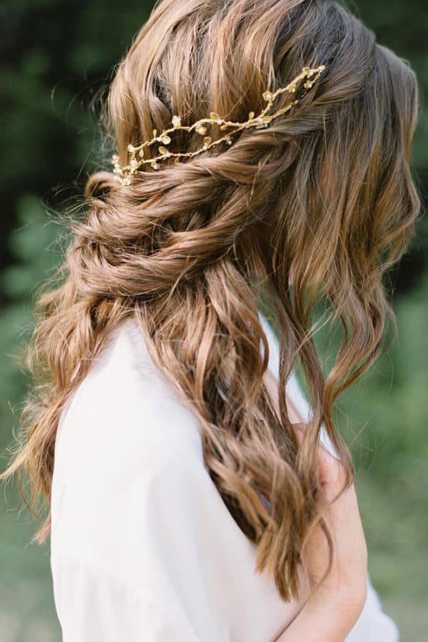 Fall Bridal Hair Accessories That Will Make You Shine This Season
