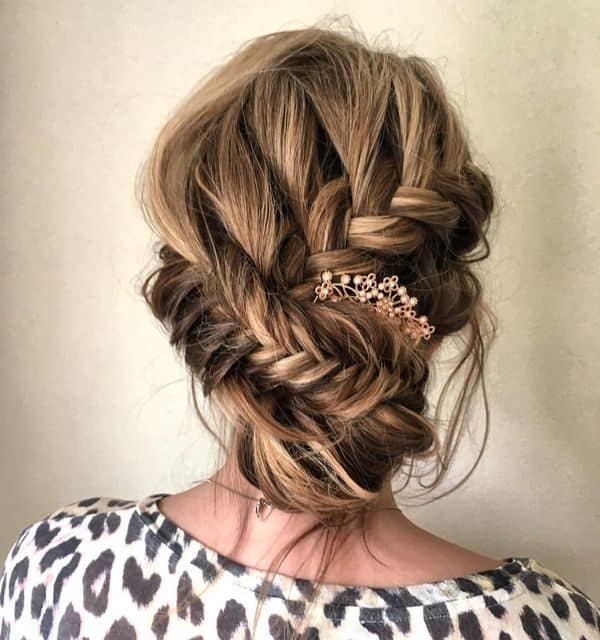 Messy Updo Ideas That Are Great For Every Occasion