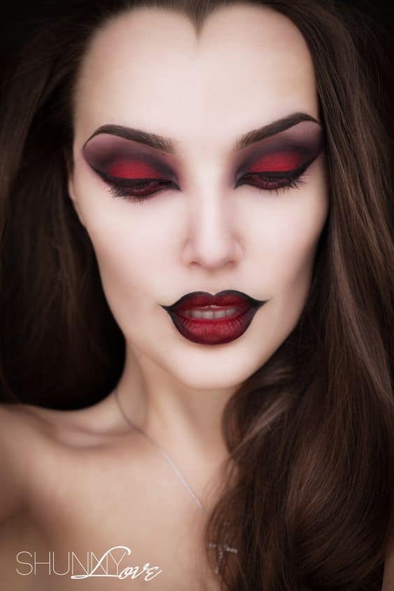 Spooky Halloween Makeup Ideas That Will Boost Your Inspiration