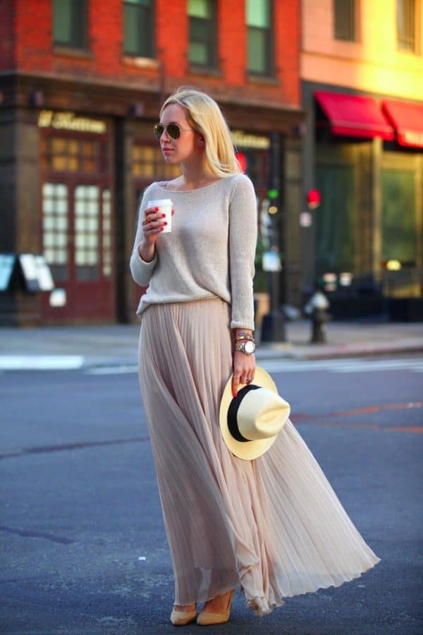 Popular Skirt Outfits That Will Be In Trend This Fall