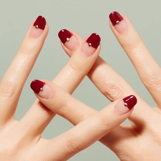 Negative Space Manicure Ideas That Are Sophisticated And Stylish