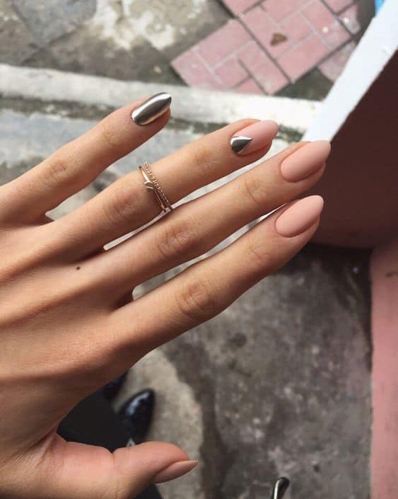 Sophisticated Nude Manicure Designs That Scream Elegance And Style
