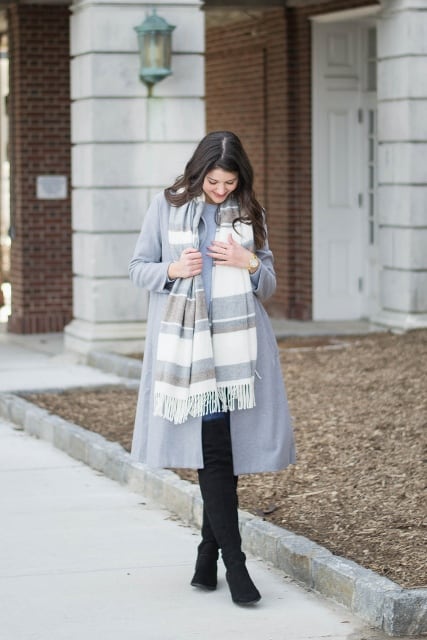 Magnificent Ways To Add Scarves To Your Fall Outfits And Make A Statement