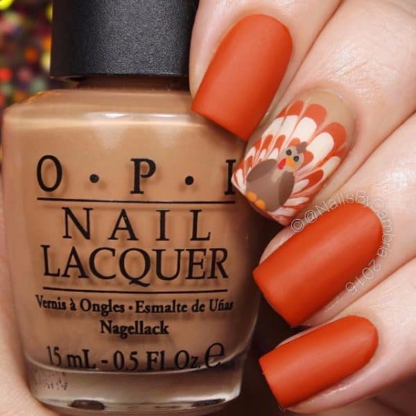 Attention Grabbing Thanksgiving Nails That You Have To Copy Now