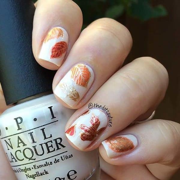 Attention Grabbing Thanksgiving Nails That You Have To Copy Now