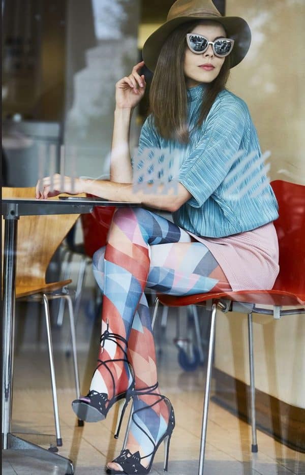 Pretty Fall Outfits With Patterned Tights That Will Make You Look Fancy