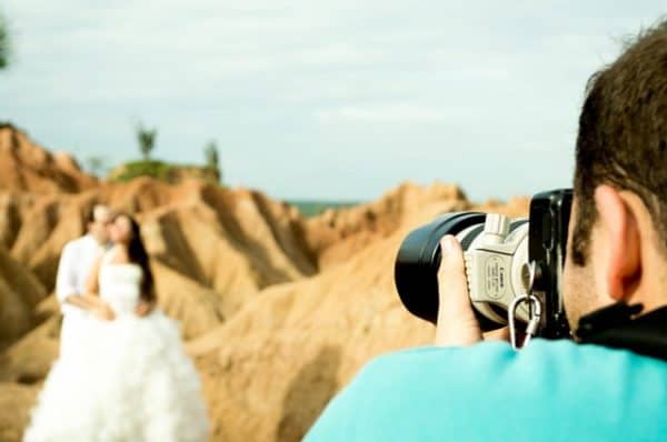 How to become a self taught wedding photographer