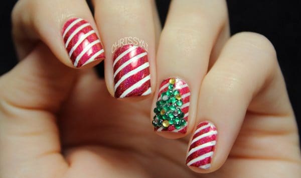 Festive 3D Christmas Nails That Will Impress You