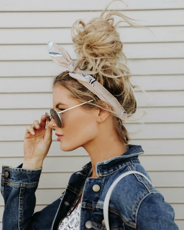 Wonderful Ways To Style Your Hair With Winter Headbands