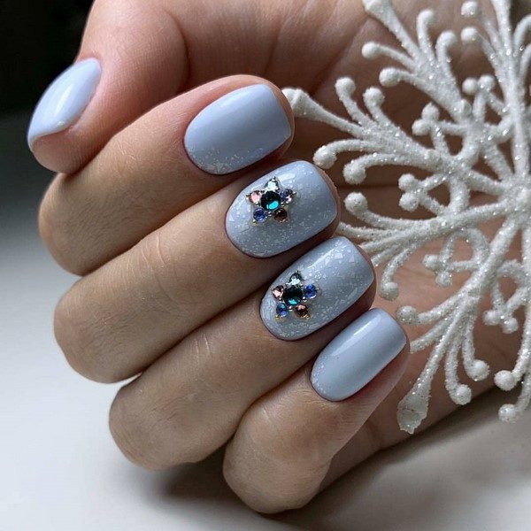 Sparkly New Year Nails Designs That Will Make You Say Wow