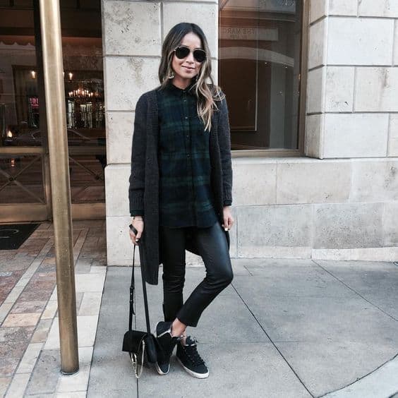 Lovely Plaid Outfits Which Will Make You Look Spectacular This Winter