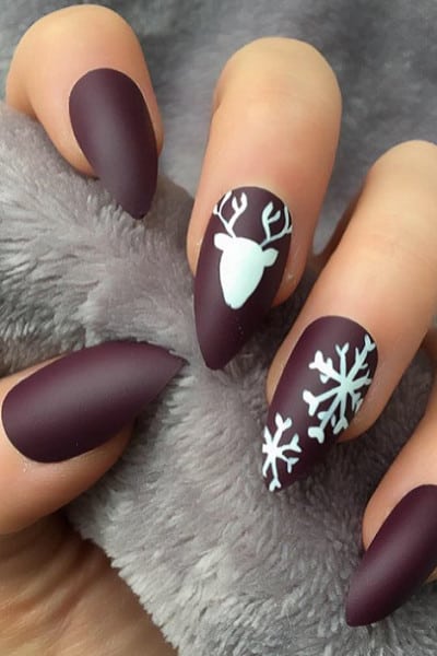 Snowflake Nails Designs That You Should Do This Winter