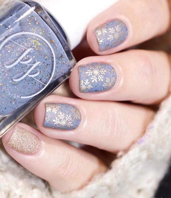 Snowflake Nails Designs That You Should Do This Winter