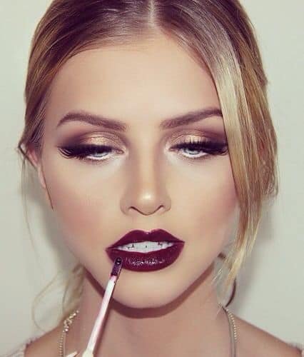 Winter Lipstick Makeup Ideas That You Should Try This Season