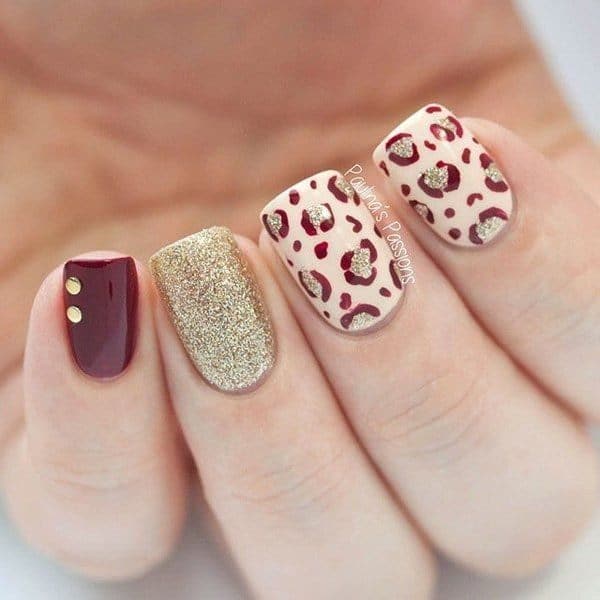 Beautiful Ways To Style Your Animal Print Manicure