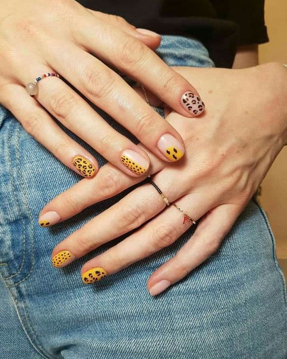 Beautiful Ways To Style Your Animal Print Manicure