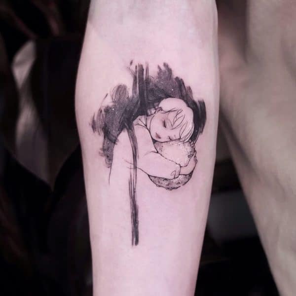 Splendid Moon Tattoos That Both Men And Women Would Like To Get