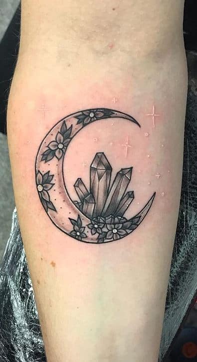 Splendid Moon Tattoos That Both Men And Women Would Like To Get