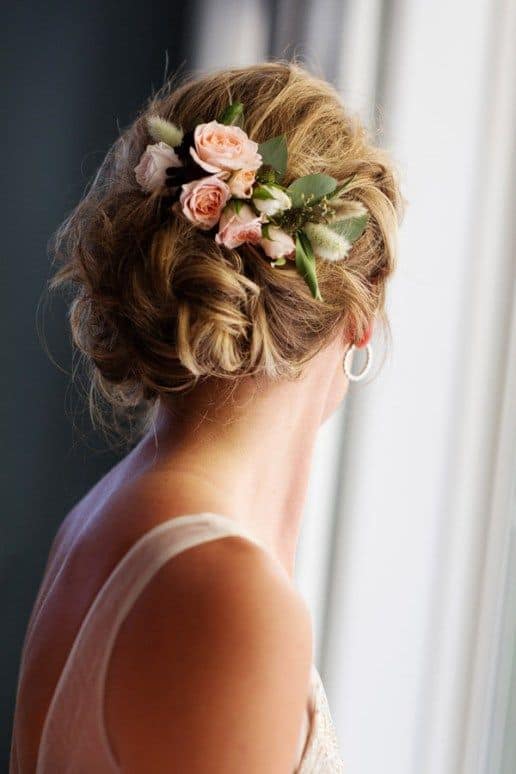 Floral Hairstyles That Are Just Perfect For Your Spring Wedding