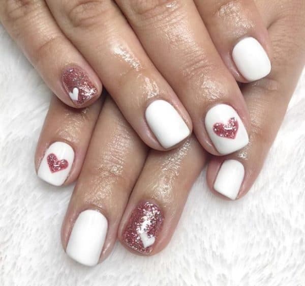 Romantic Valentines Day Nails That Will Make Your Heart Pound