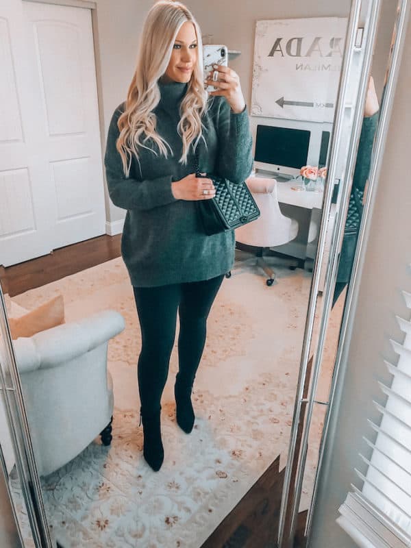 Winter Maternity Outfits That Will Make You Look Chic And Feel Comfy