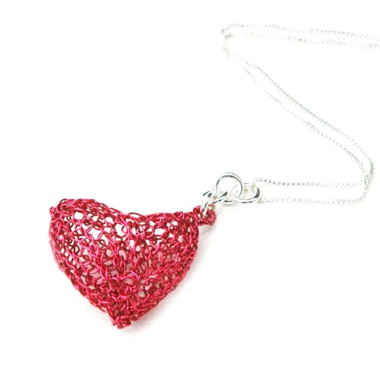 Romantic DIY Heart Jewelry Crafts That Make Perfect Gifts