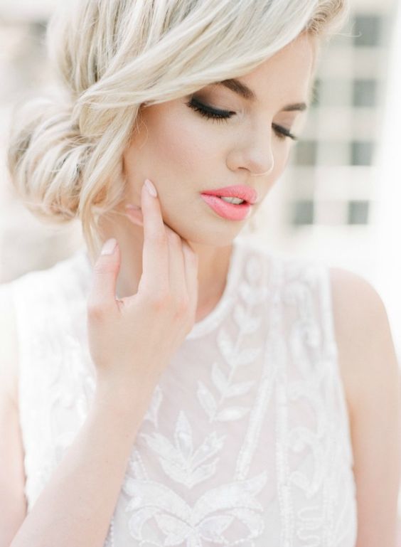 Divine Spring Bridal Makeup Looks That Will Make You Look Gorgeous On Your Wedding Day All For