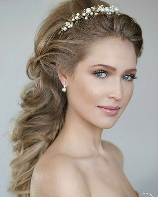 Divine Spring Bridal Makeup Looks That Will Make You Look Gorgeous On Your Wedding Day