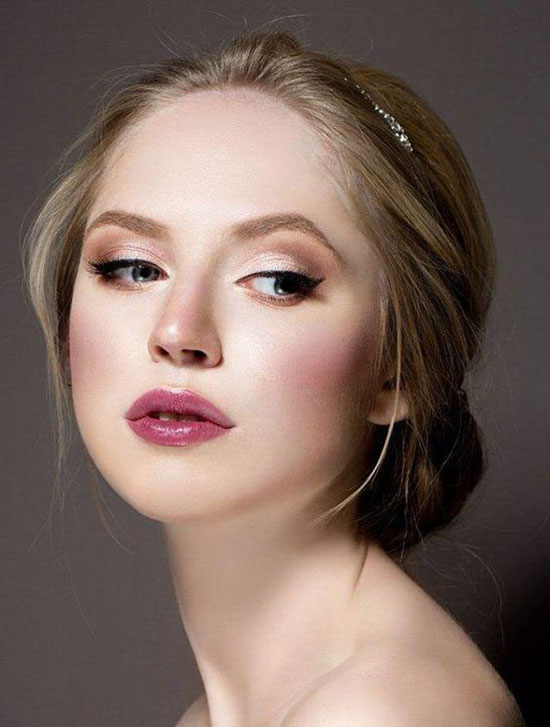 Divine Spring Bridal Makeup Looks That Will Make You Look Gorgeous On Your Wedding Day All For