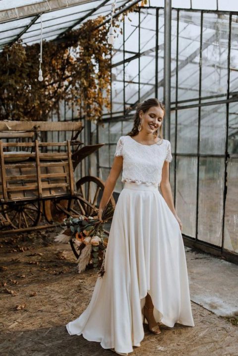 Gorgeous Two Pieces Wedding Dresses That Will Help You Get A Unique Bridal Look