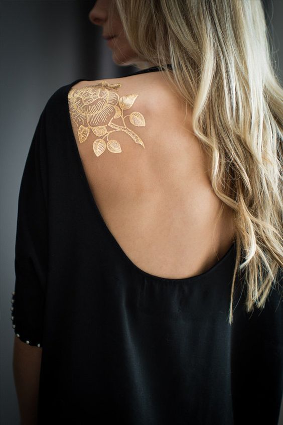 Shiny Gold Tattoos That Are Perfect For The Summer