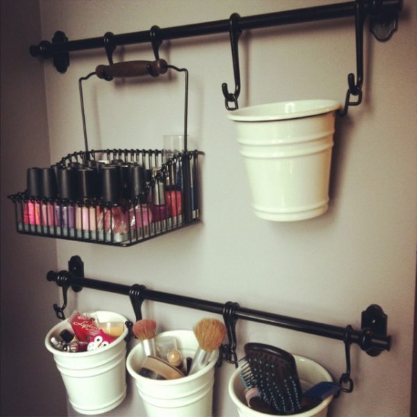 Smart DIY Makeup Storage Ideas That Will Keep Your Place Tidy