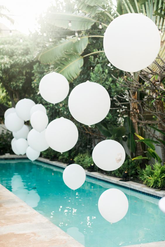 Striking Poolside Wedding Ideas That Will Leave You Speechless